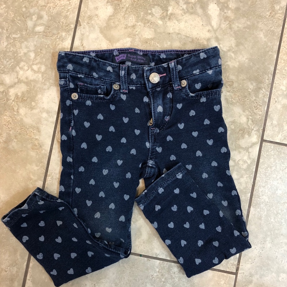Levi’s with hearts ♥️